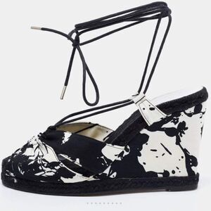 Hermes Wedges size 35.5